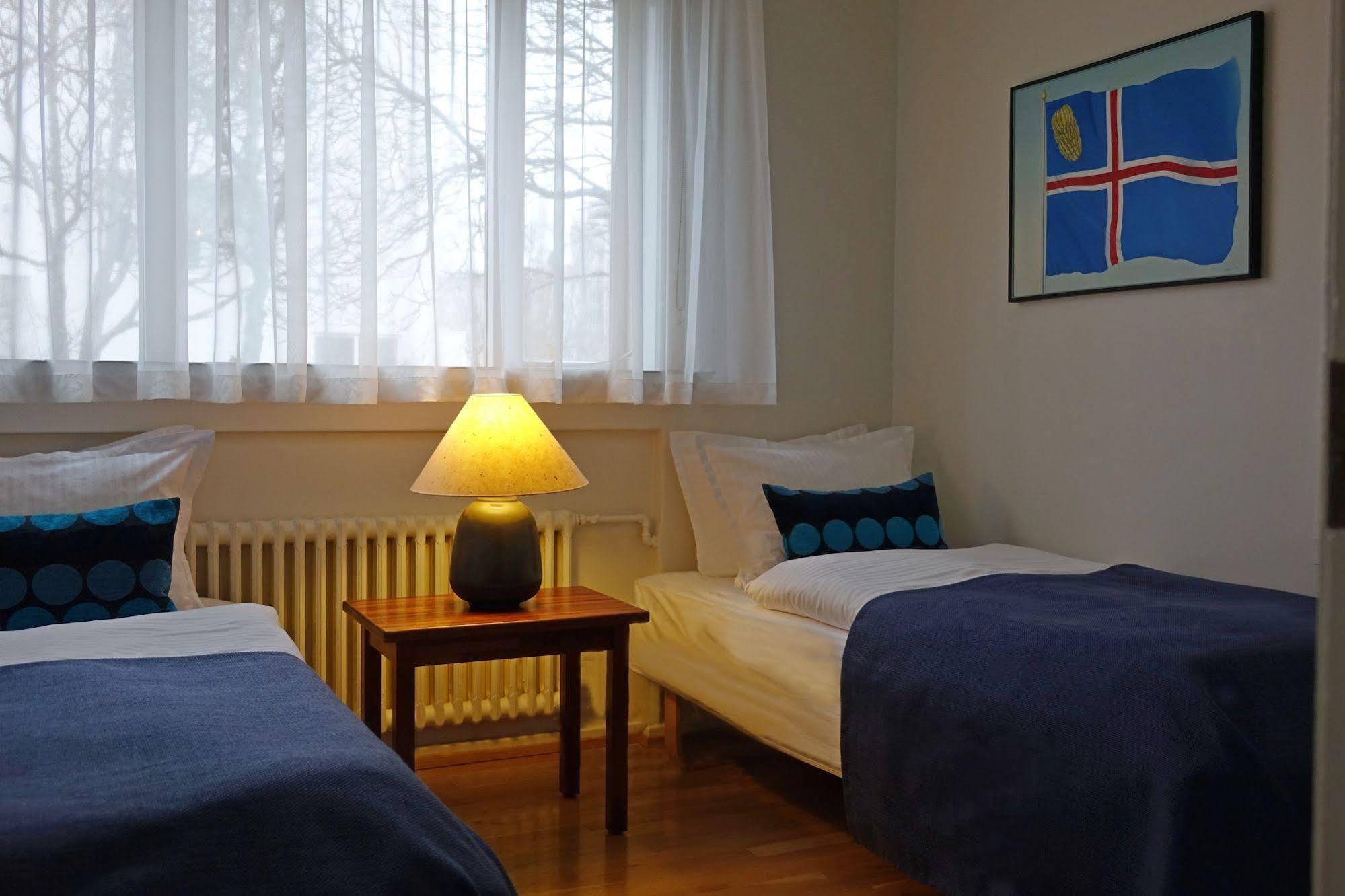 Castle House & Embassy Luxury Apartments Рейкявик Екстериор снимка