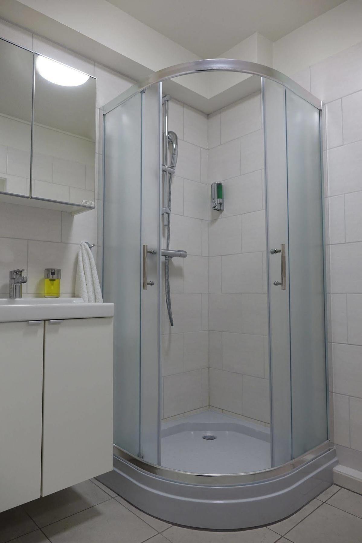 Castle House & Embassy Luxury Apartments Рейкявик Екстериор снимка