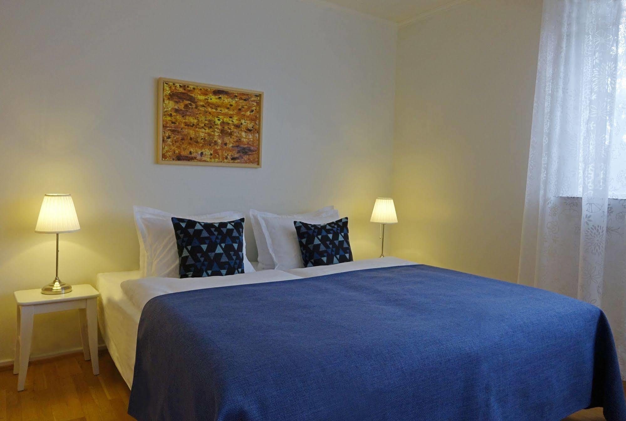 Castle House & Embassy Luxury Apartments Рейкявик Екстериор снимка