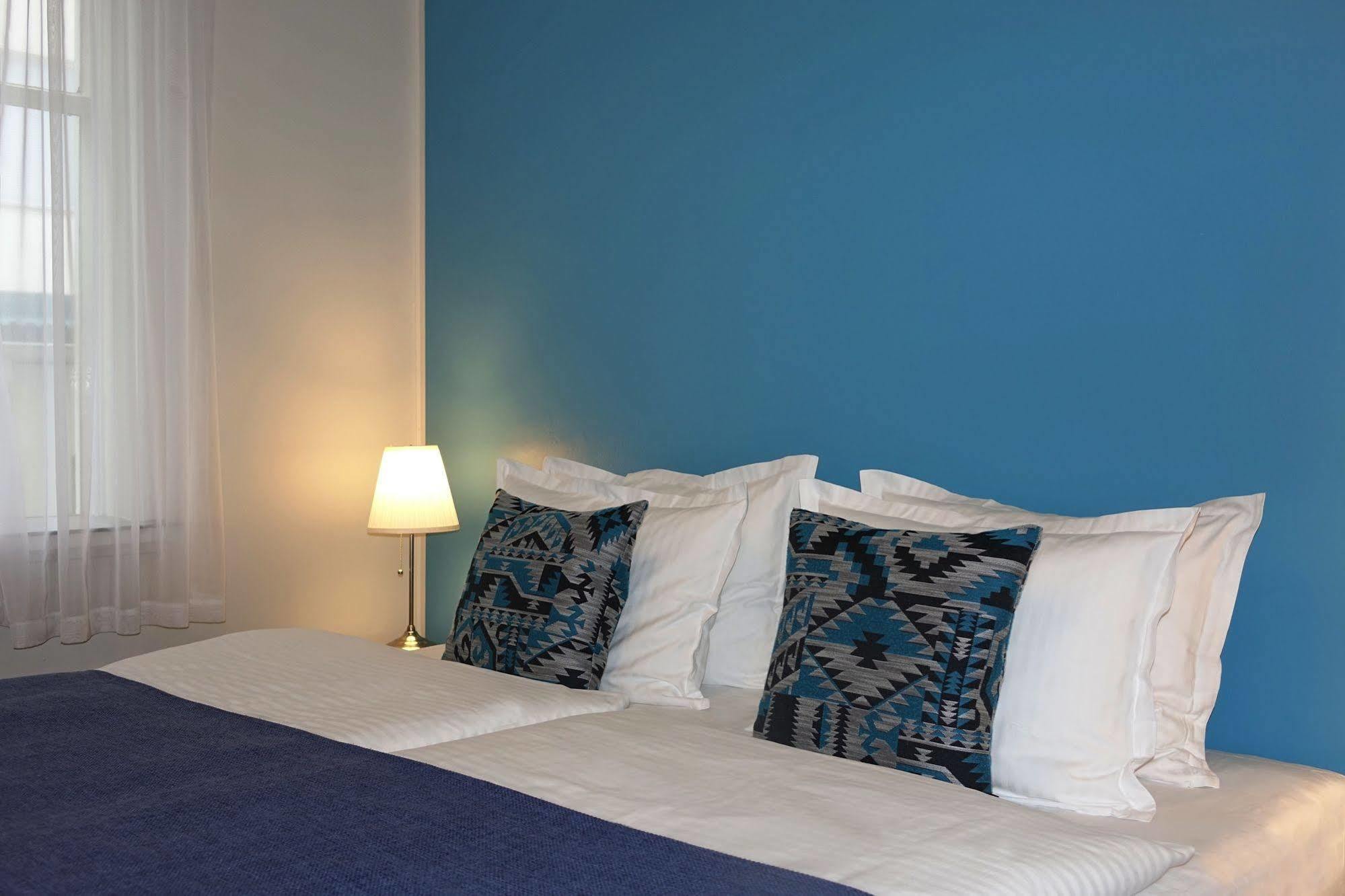 Castle House & Embassy Luxury Apartments Рейкявик Екстериор снимка